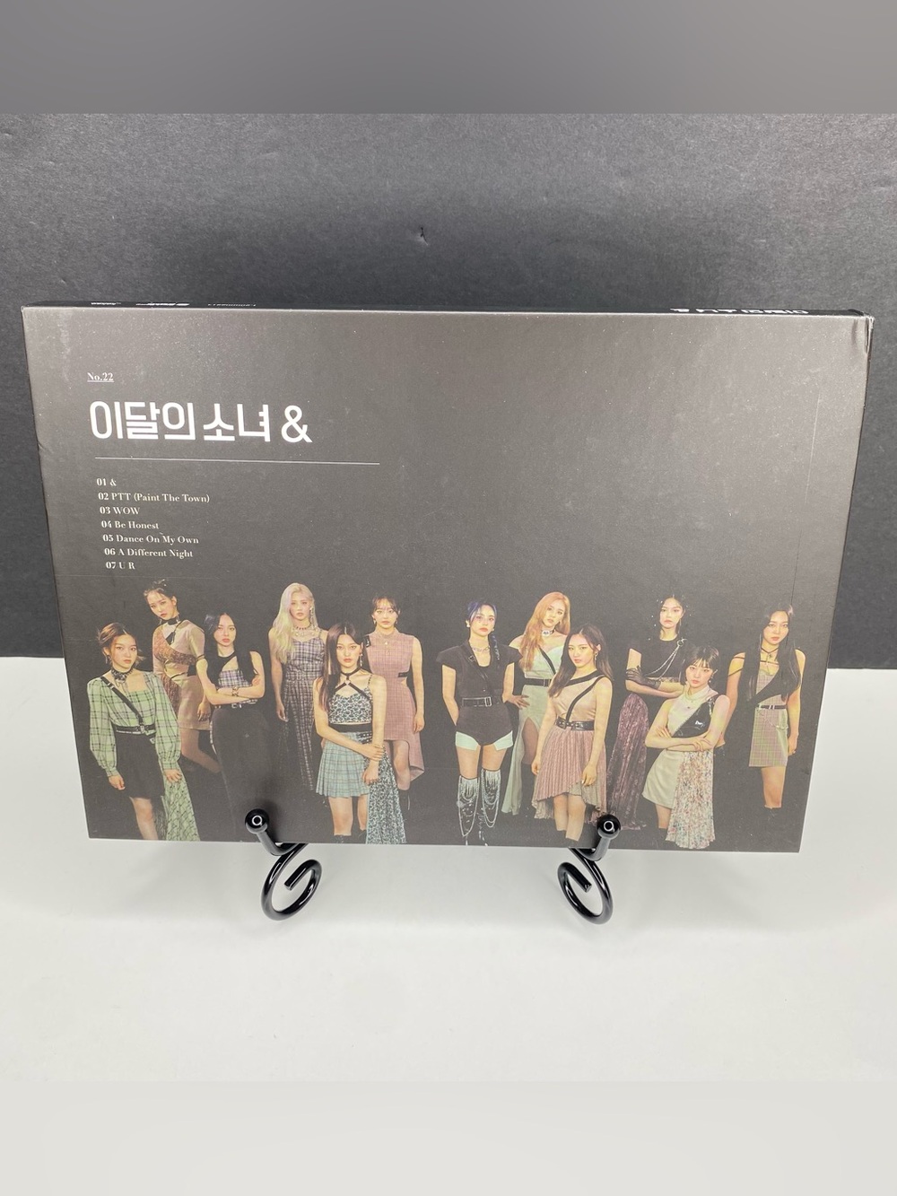 LOONA Album PTT Paint The Town Official K-pop Version C